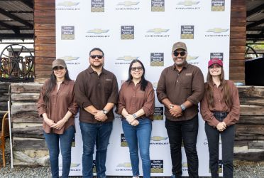 Clientes y aliados de Santo Domingo Motors y Chevrolet viven experiencia todoterreno